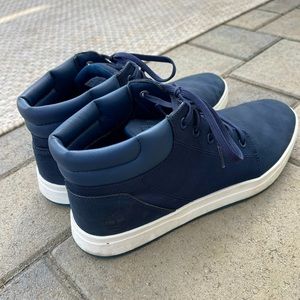 Timberland high tops, size 10.5, excellent condition